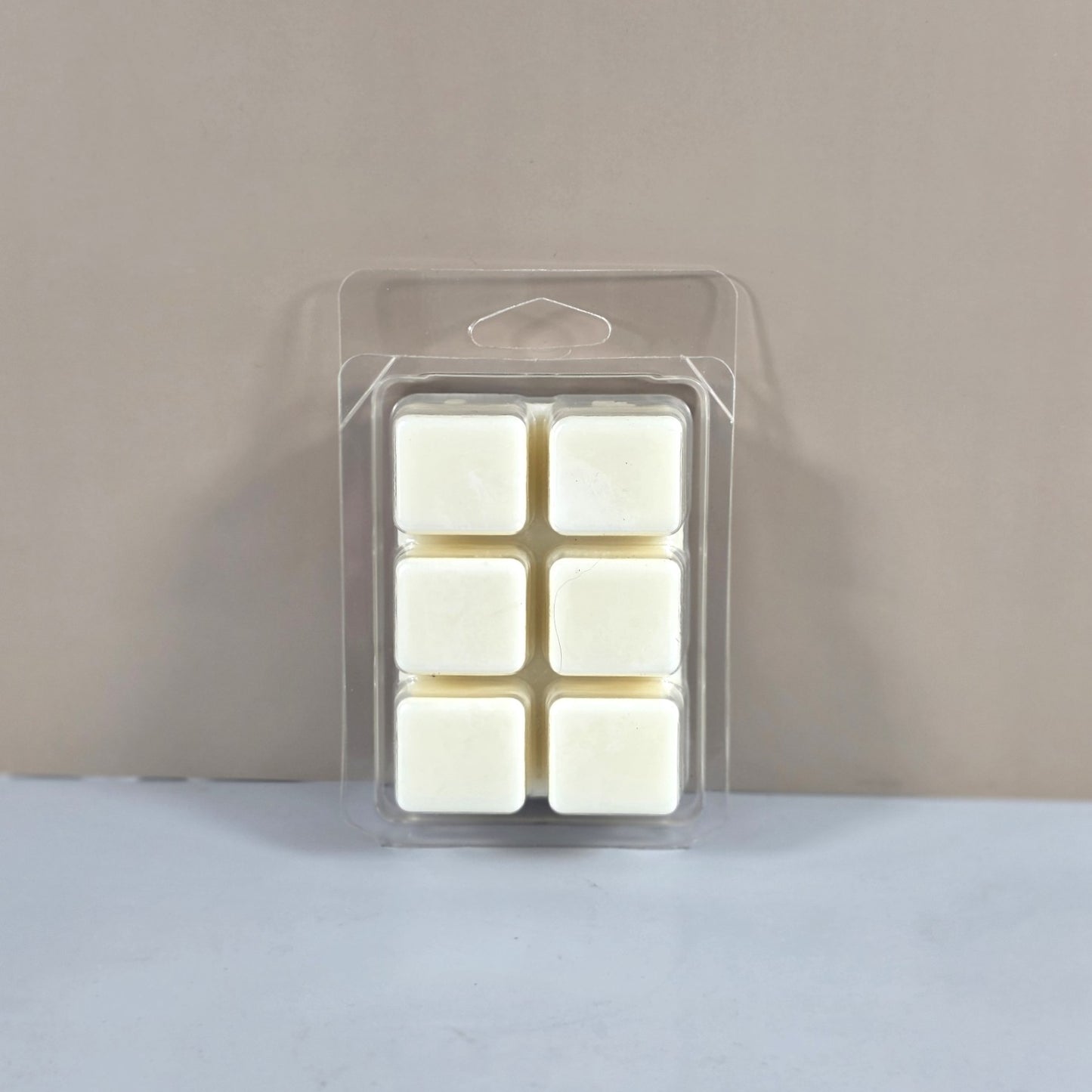 Handcrafted 2.5oz soy wax melt with a bold blend of lavender, cinnamon, leather, and amber, inspired by Drakkar Noir cologne.
