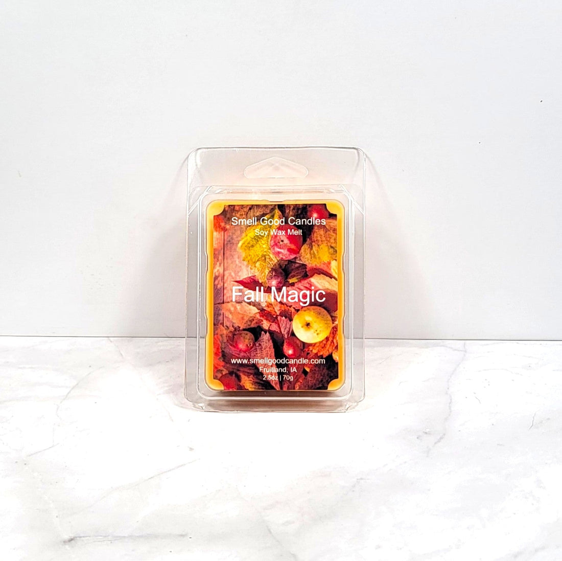 Fall Magic soy wax melt with autumn leaves fragrance by Smell Good Candles