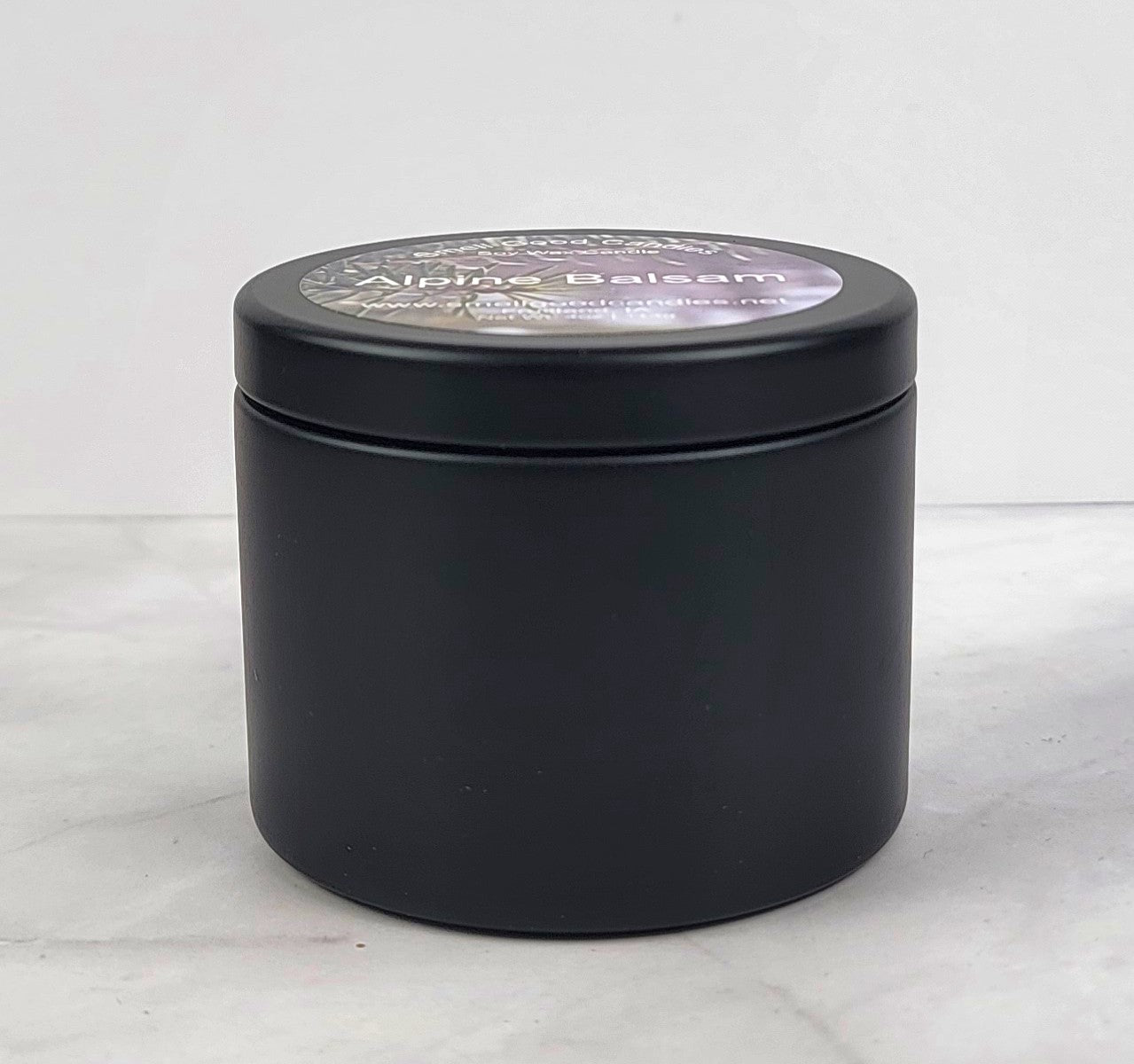 Winter-inspired Alpine Balsam wax melt with pine and juniper notes