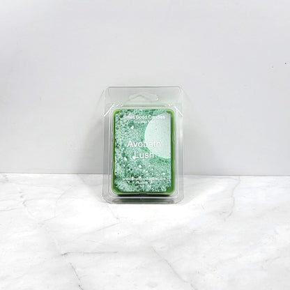 Avobath wax melt with fresh lemongrass and lavender sprigs