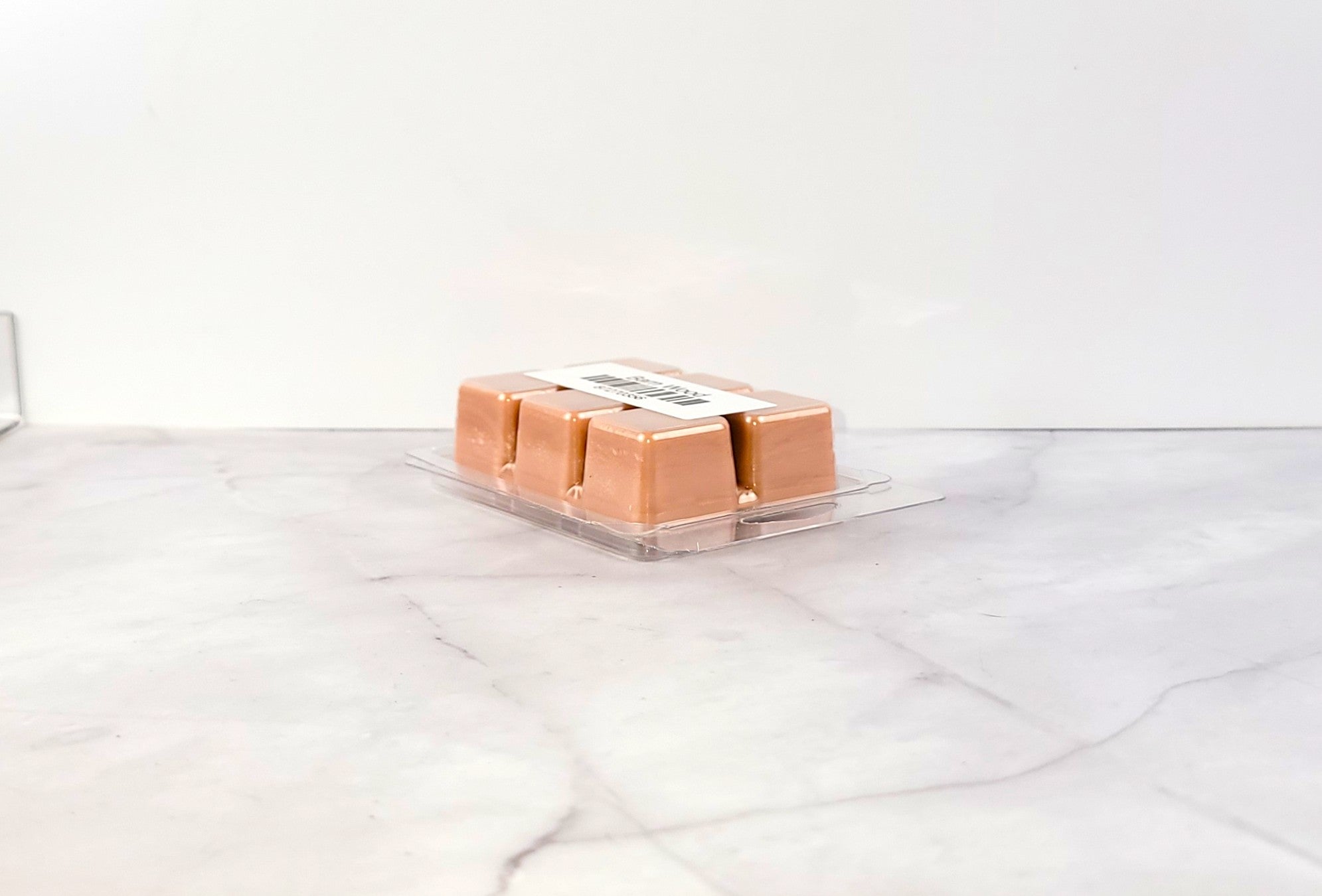 Eco-friendly soy wax melt in rustic woodsy scent profile