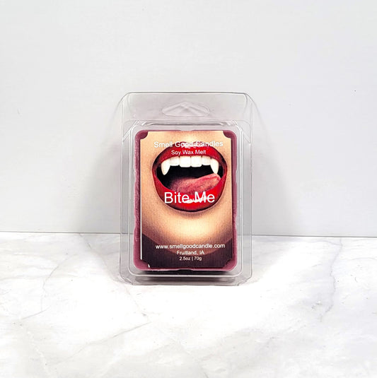 Wax melt cubes styled with gothic, spellbinding Halloween décor