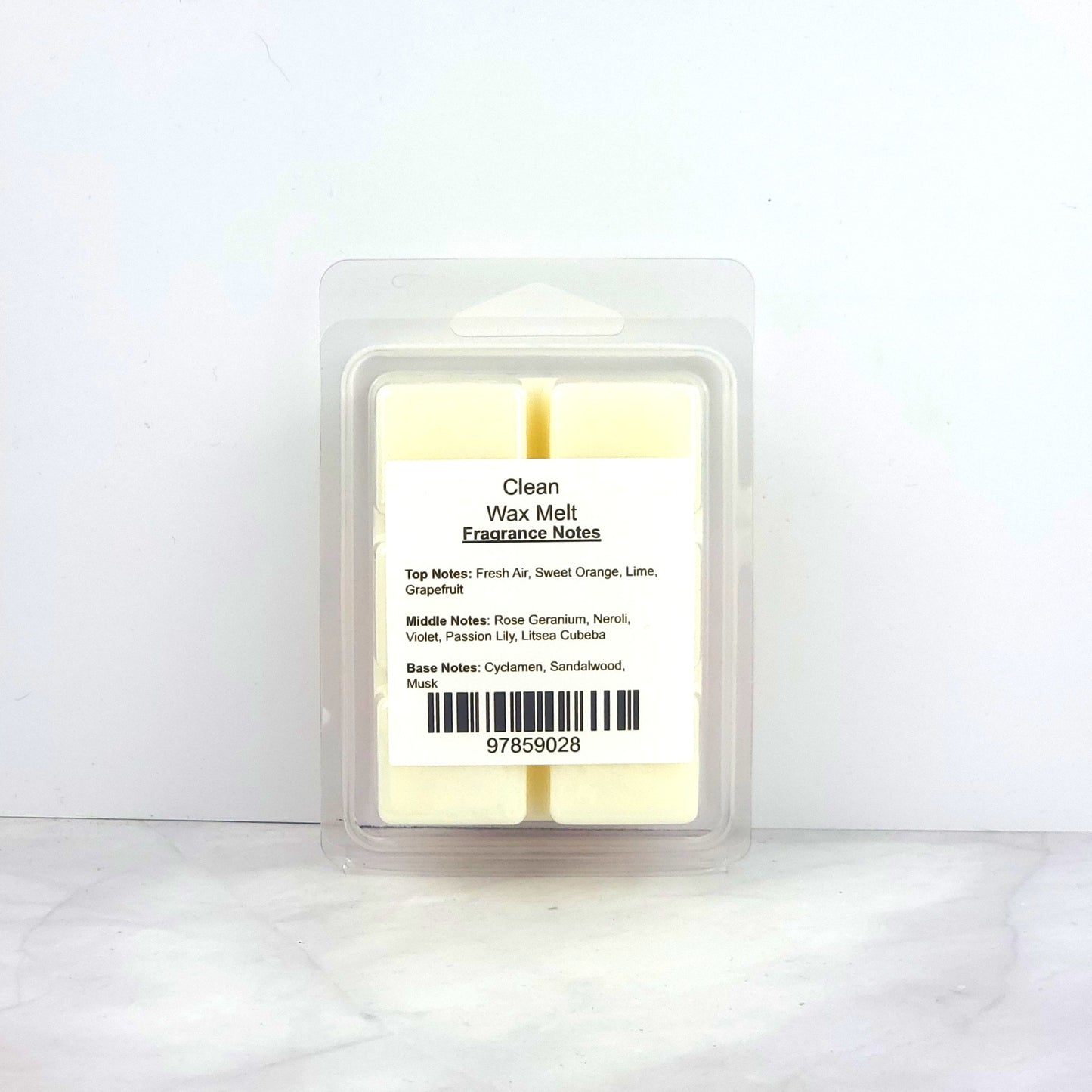 Hand-poured 100% soy wax melt with a refreshing blend of sweet orange, lime, grapefruit, and soft floral undertones.