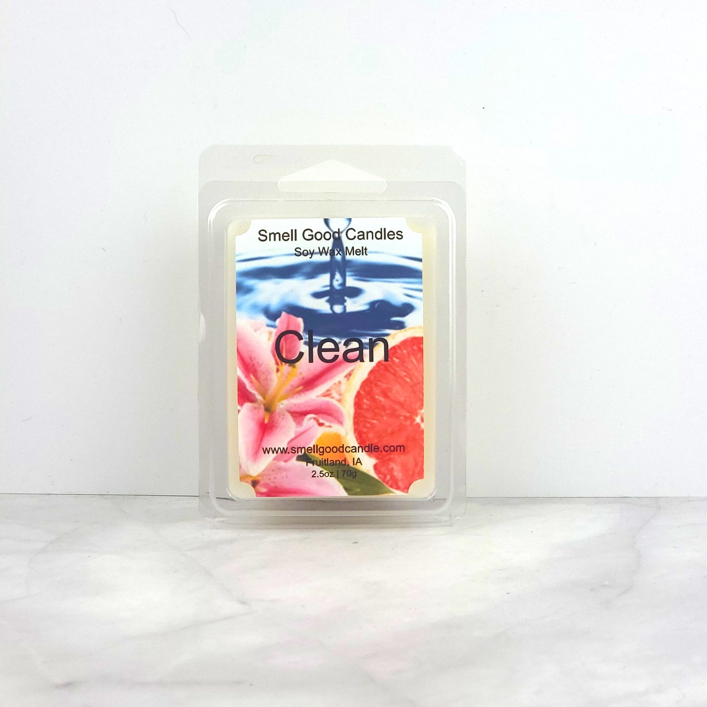 Clean Soy Wax Melt inspired by DLish, featuring fresh air, citrus, and floral notes for a crisp and invigorating home fragrance