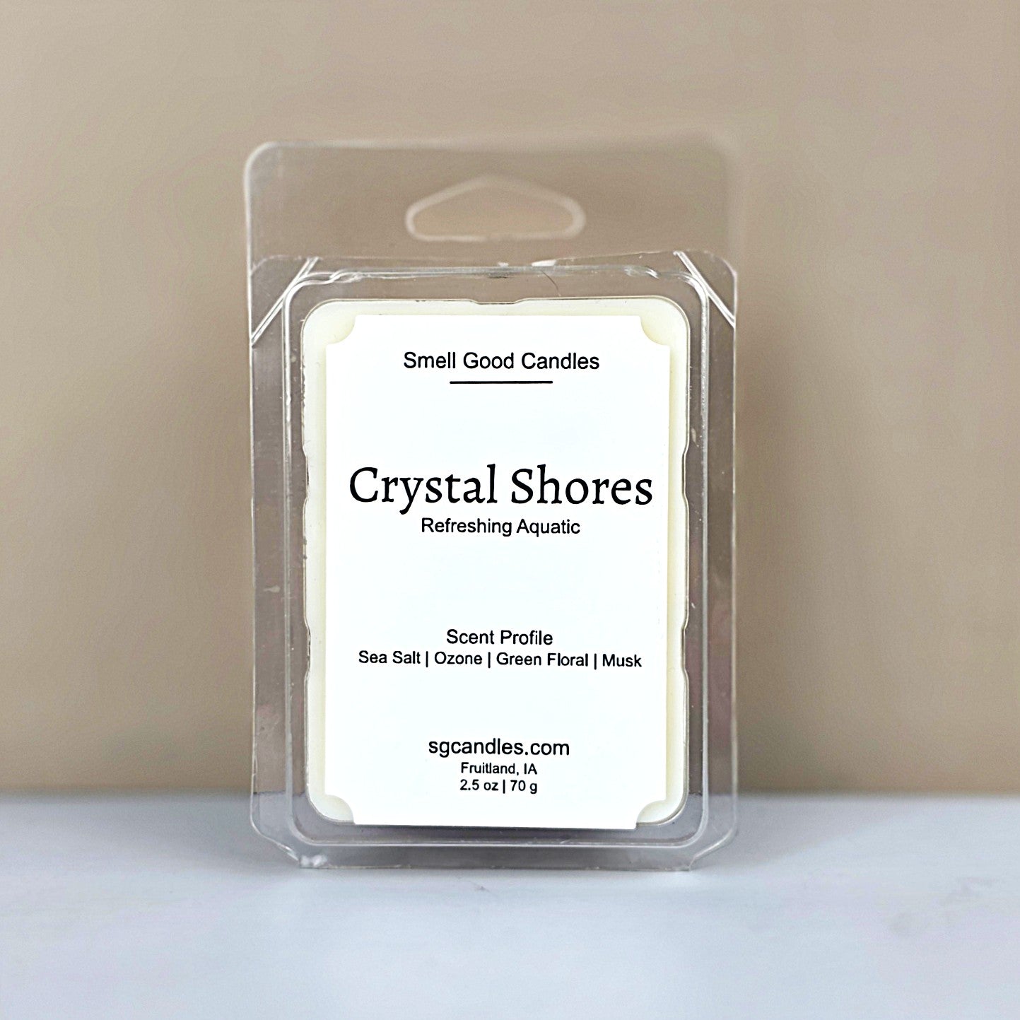 Crystal Shores wax melt by Smell Good Candles, a refreshing aquatic fragrance featuring Sea Salt, Ozone, Green Floral, and Musk.