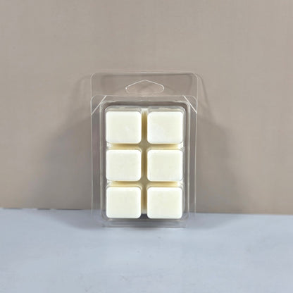 Handcrafted 2.5oz soy wax melt with a bold blend of lavender, cinnamon, leather, and amber, inspired by Drakkar Noir cologne.