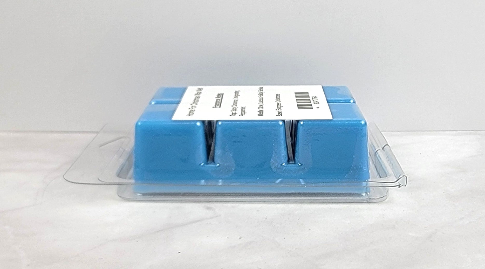 Evergreen and spice wax melt in wax warmer