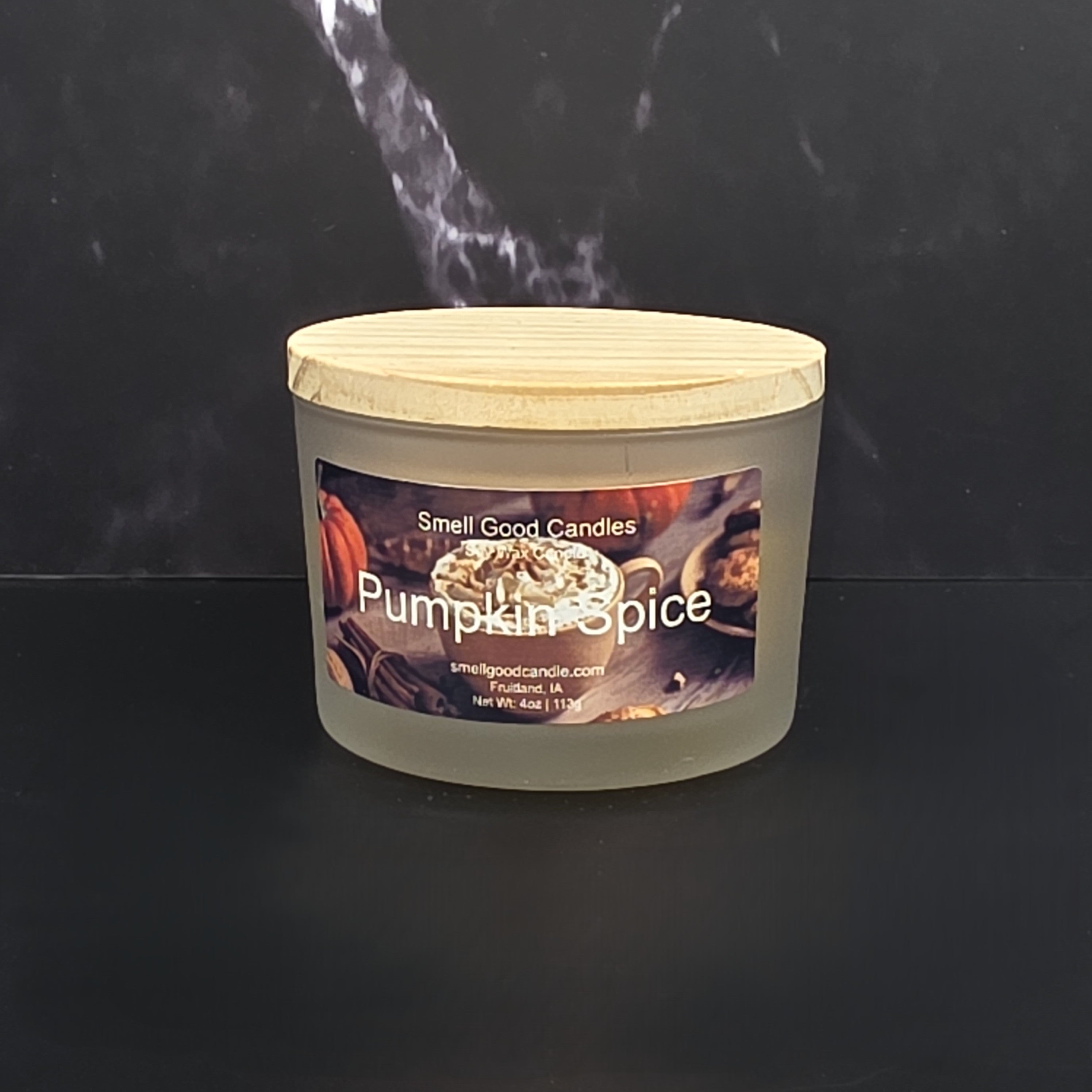 Pumpkin Spice soy candle with fresh baked pumpkin pie fragrance