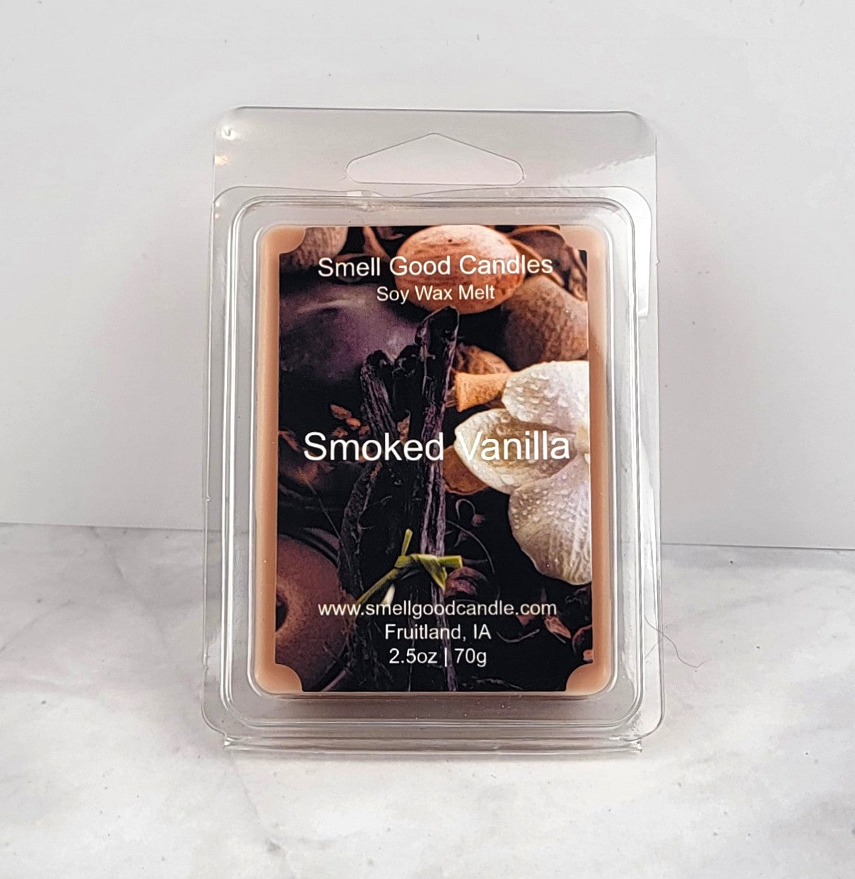 Smoked Vanilla soy wax melt with vanilla beans and burning clove